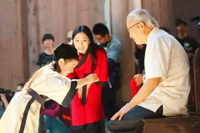 尊師重道 尊師敬老