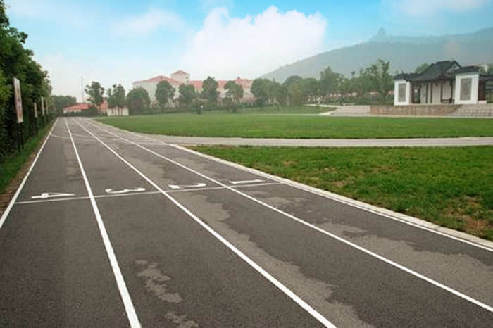 團(tuán)建好去處 蘇州太湖基地--大草坪