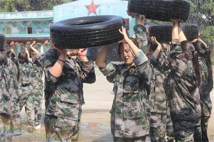 魔訓(xùn)目標(biāo) 旅游團建