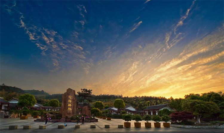 黃昏美景 太湖穹窿山