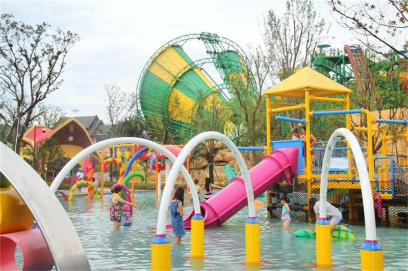 颶風(fēng)海浪池 大陽(yáng)山旅游團(tuán)建