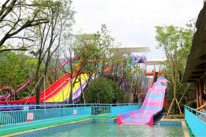 光速飛瀑 大陽(yáng)山旅游團(tuán)建基地