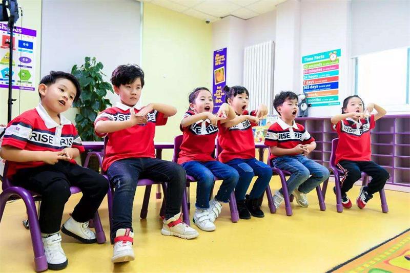 小學親子放風箏游戲活動方案 小學親子放風箏游戲活動方案