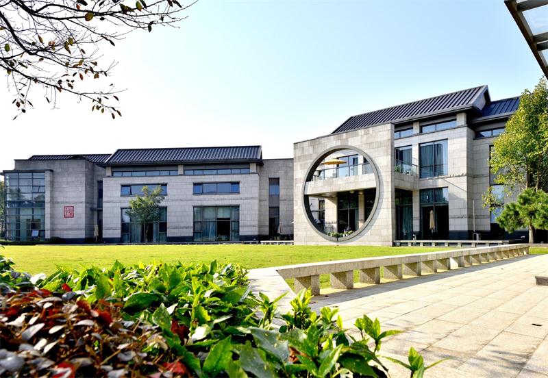 1596088834890757.jpg wKgBEFt4SpaAcEwBADxaPR8_mug74.jpg