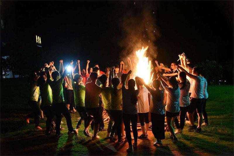 篝火晚會(huì)策劃 篝火晚會(huì).jpg