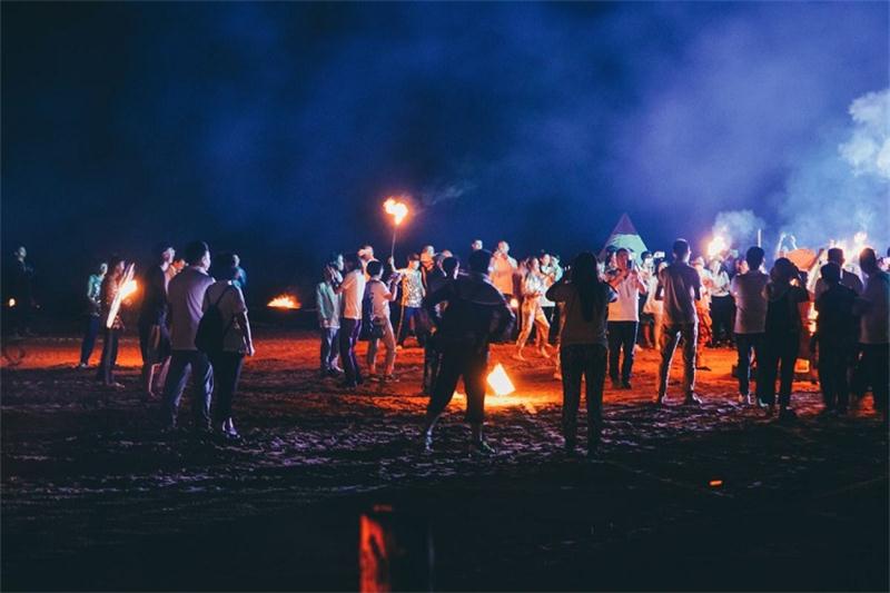 篝火晚會(huì)活動(dòng) 篝火晚會(huì).jpg
