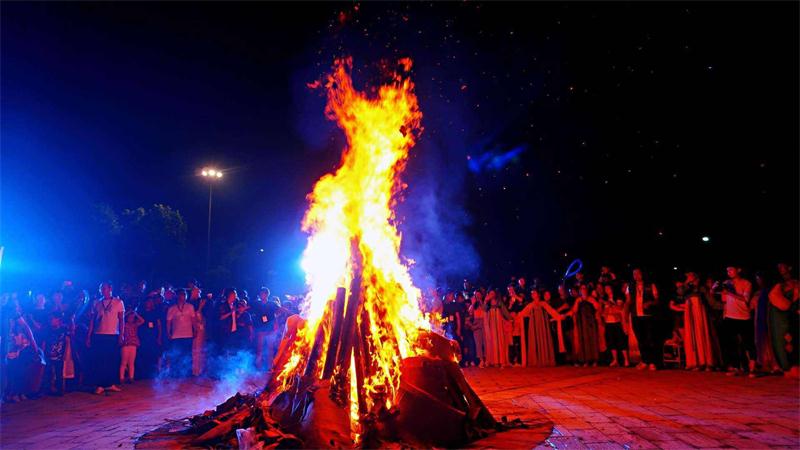 1600149946626284.jpg 篝火晚會(huì).jpg