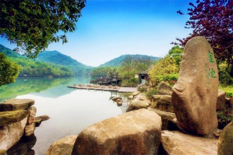 白馬澗景區(qū) 白馬澗景區(qū).jpg