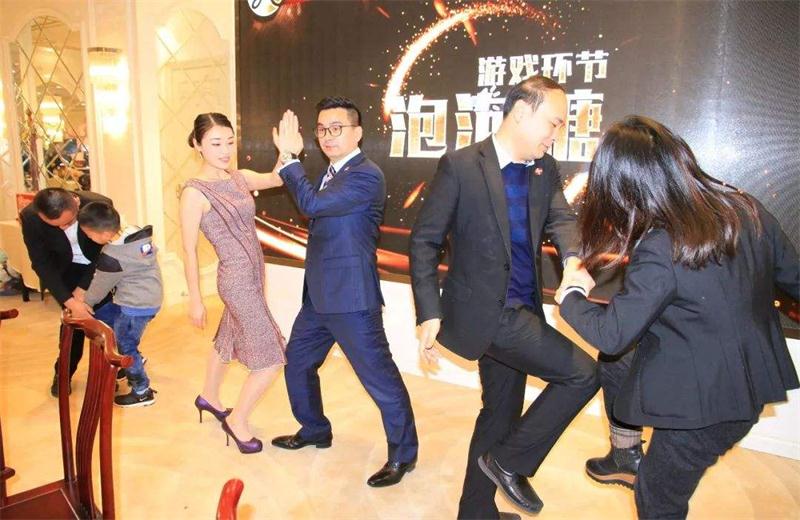 年會旅游團(tuán)建策劃 年會溫泉旅游團(tuán)建策劃