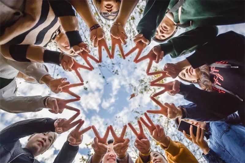 1609486630135481.jpg 旅游團(tuán)建攻略.jpg