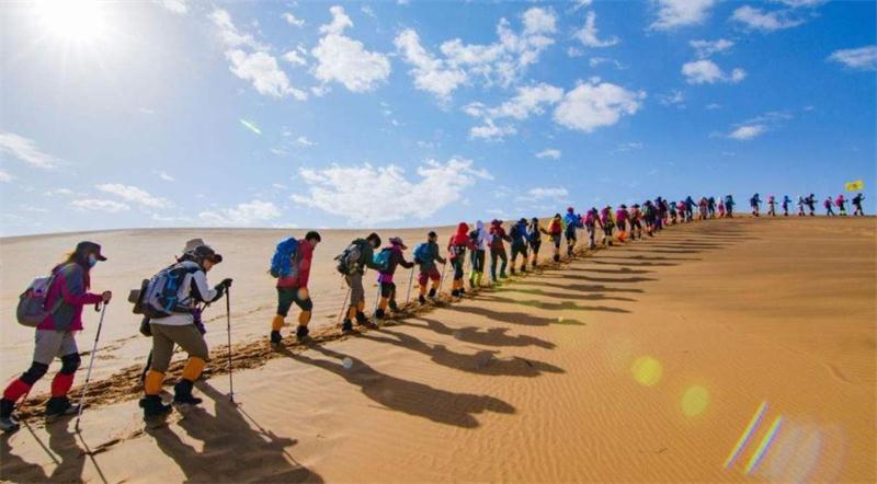 1609997622124521.jpg 專業(yè)的旅游團建