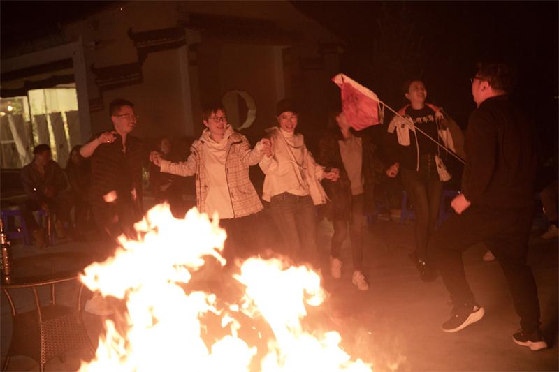 1611631434246486.jpg 篝火晚會.jpg