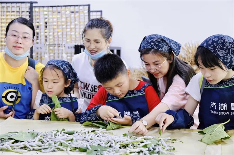 1617609569376571.jpg 太湖研學(xué)活動策劃.jpg