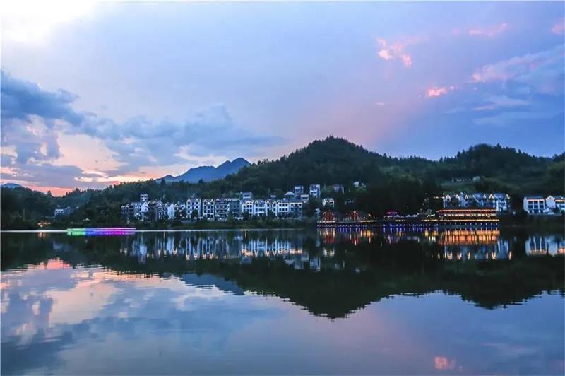 1630030815432039.jpg 江浙滬旅游團(tuán)建.jpg