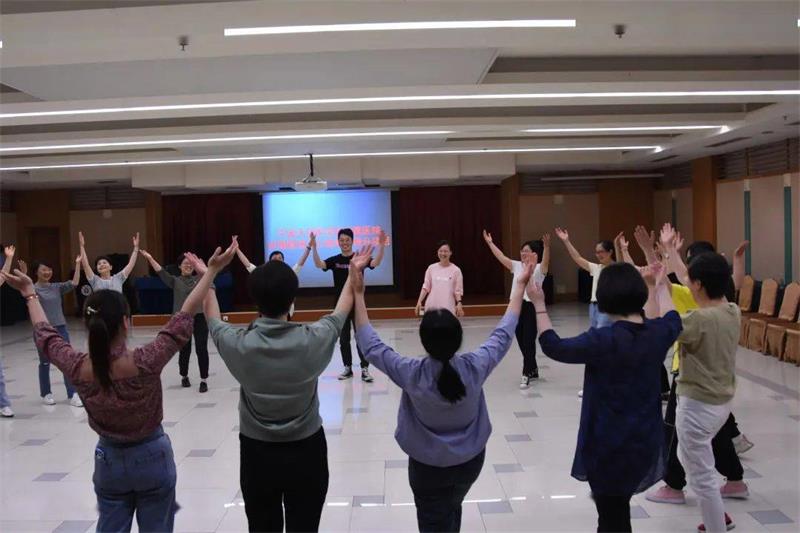 1630625004965374.jpg 護(hù)士旅游團(tuán)建策劃.jpg